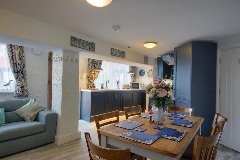 Smugglers Luxury Accommodation Sheringham Eksteriør bilde