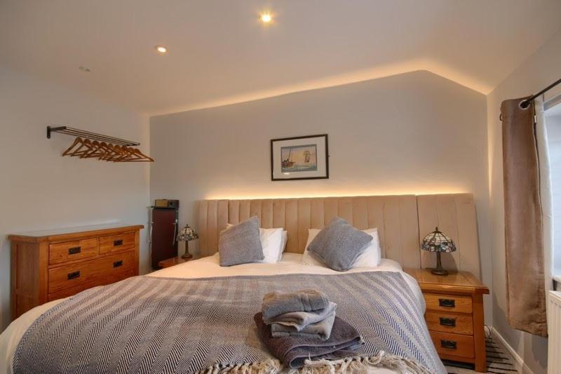 Smugglers Luxury Accommodation Sheringham Eksteriør bilde
